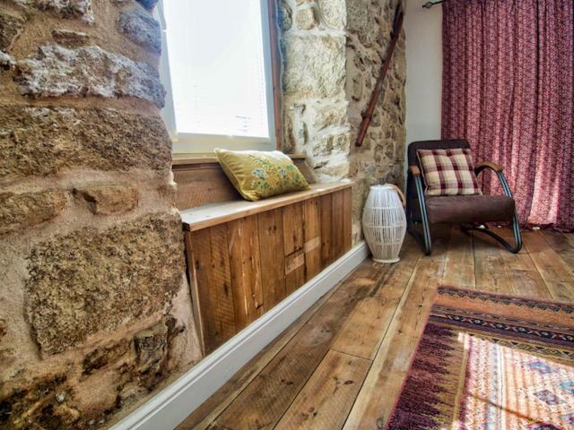 Knocker Cottage: Cozy 3-Bedroom Retreat Near Beaches Camborne Exterior photo